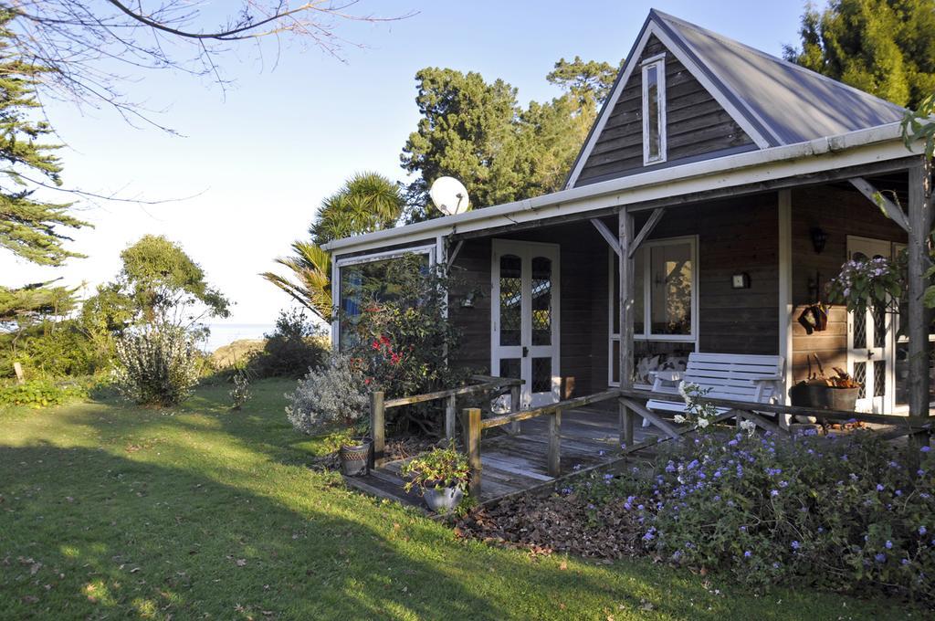 The Cottage Wairoa Екстериор снимка