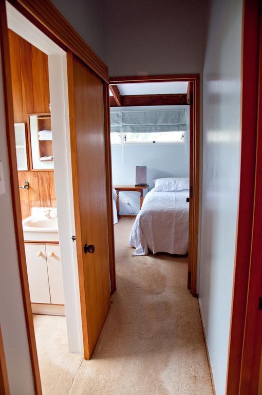 The Cottage Wairoa Екстериор снимка